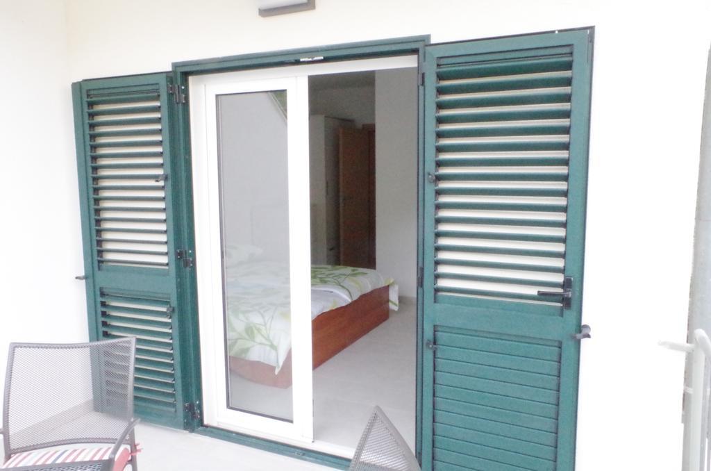 Apartmani Kusic 特尔帕尼 外观 照片